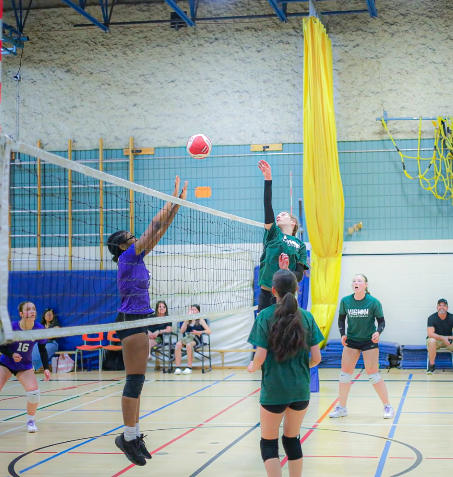 VISION athletes bonding during an Open Gym session